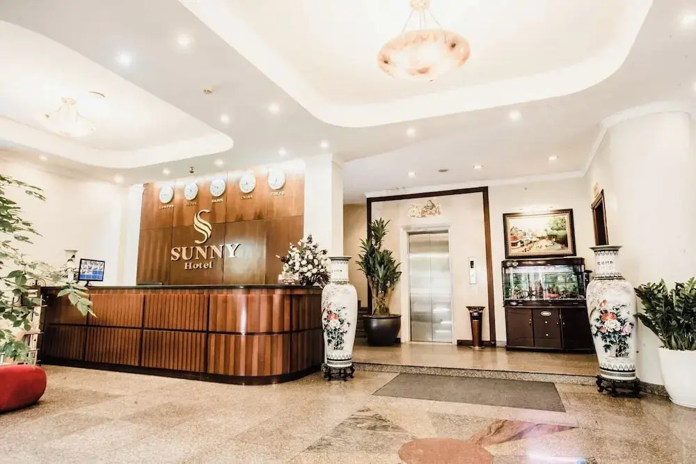 Sunny Hotel