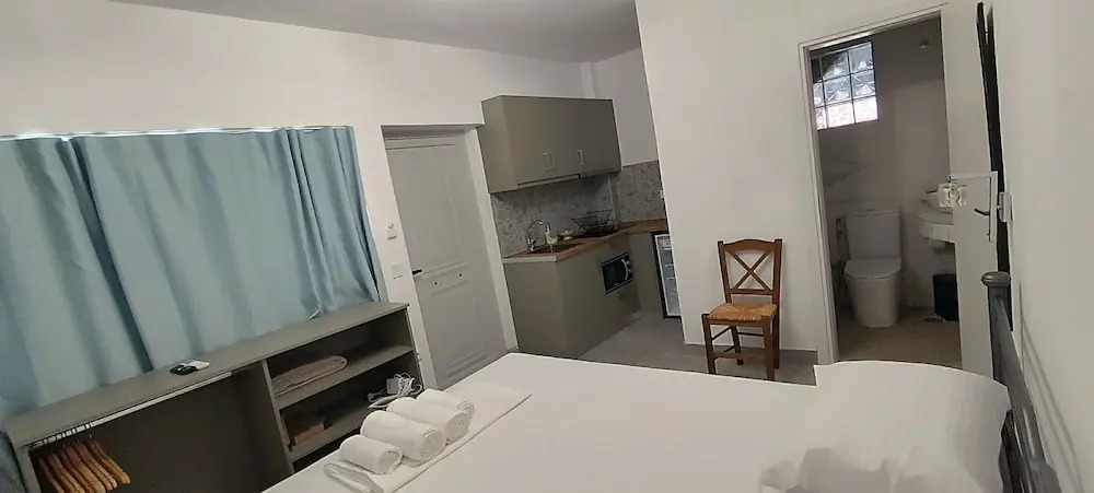 Aenaon Corfu Luxury Apartments 03 - Aris Apt