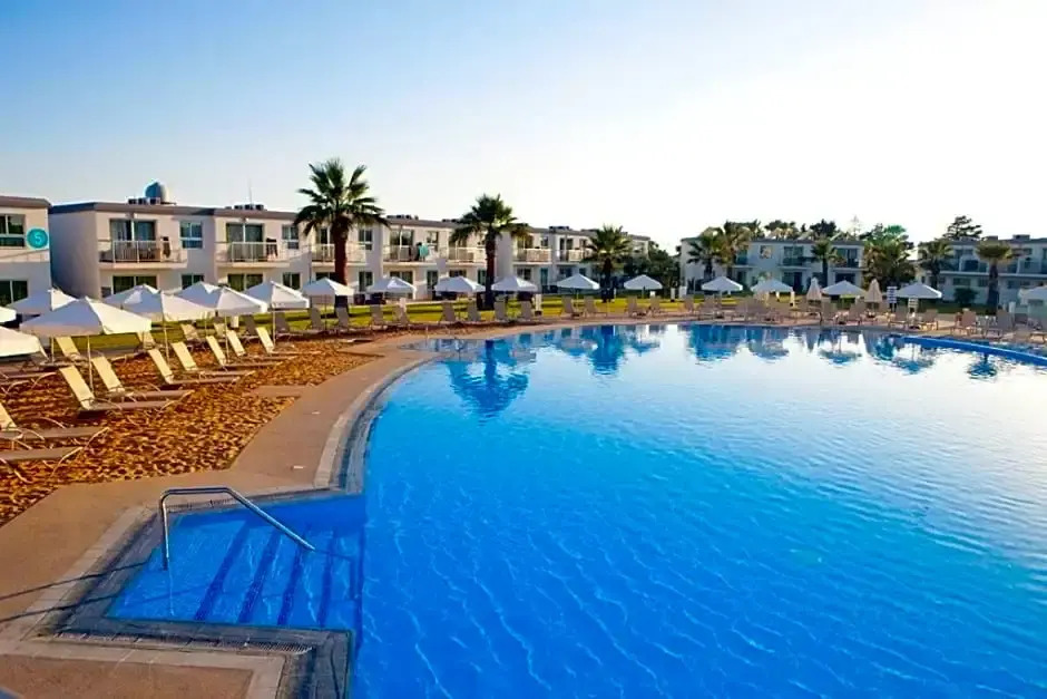 Sunprime Ayia Napa Suites