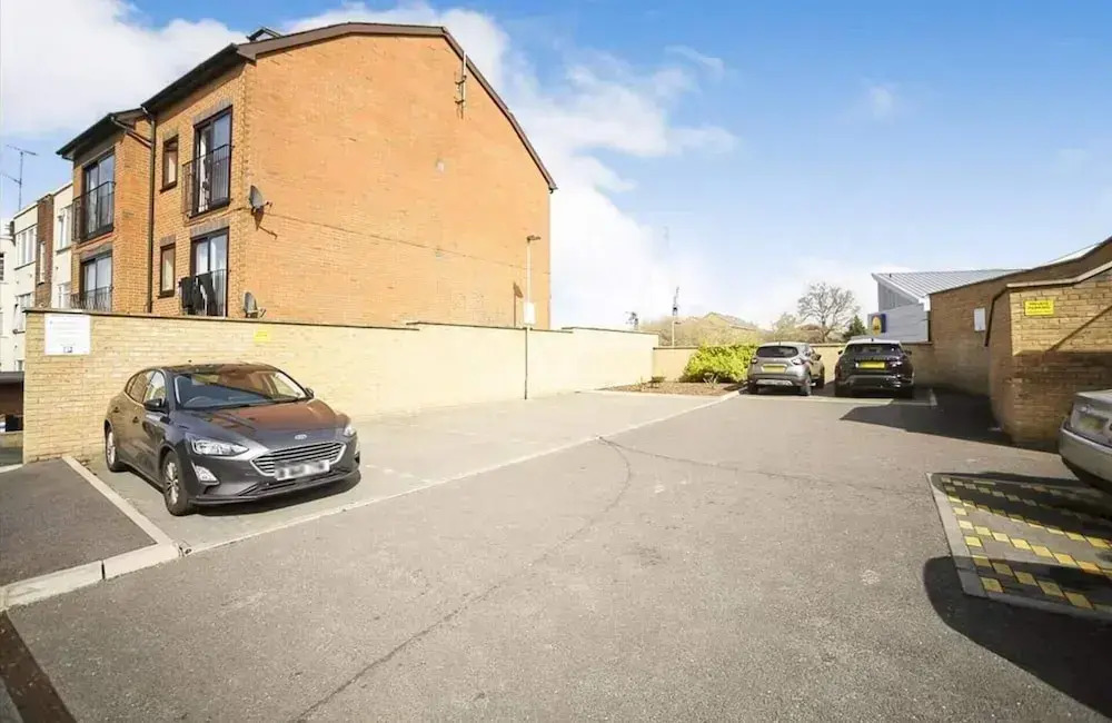 Dartfordapartment/2bed/balcony/freeparking/tv/wifi