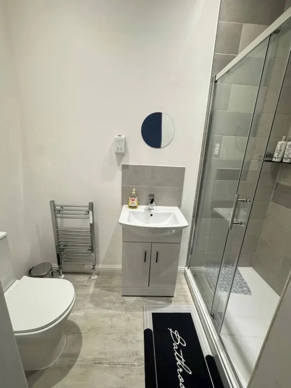 Room-216 High Street Abroath