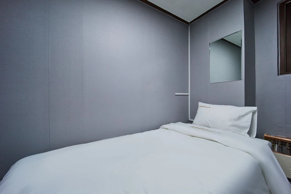 Seoul Central Hotel