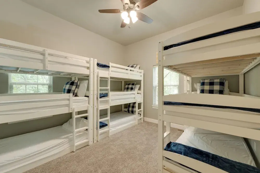 4 Mi to Branson Landing: Huge Home w/ Game Room!