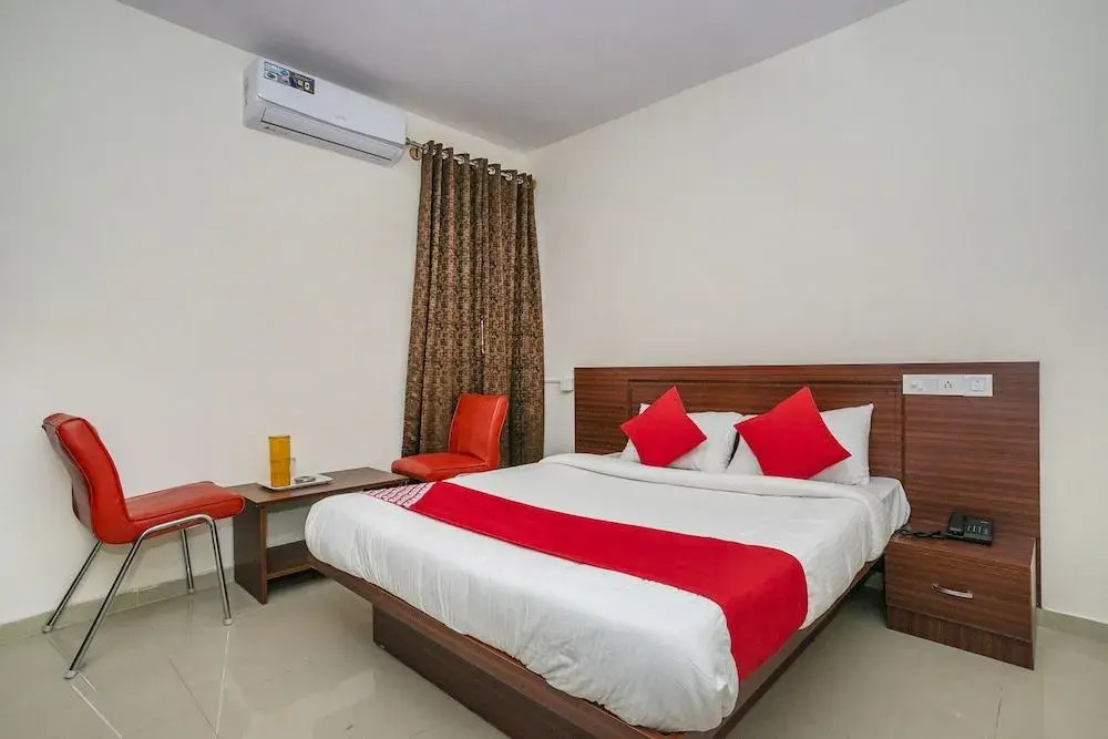 OYO 22940 Sri Durga Residency