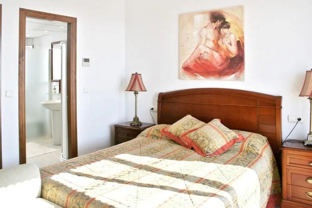 House With 4 Bedrooms in Almuñécar, With Wonderful sea View, Private P