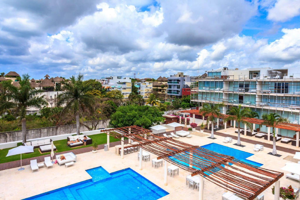 2 BR Penthouse in the heart of Playa del Carmen