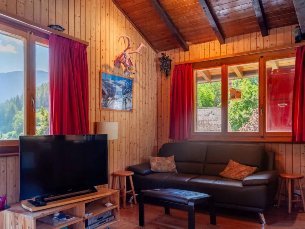 Chalet Le Hibou by Interhome