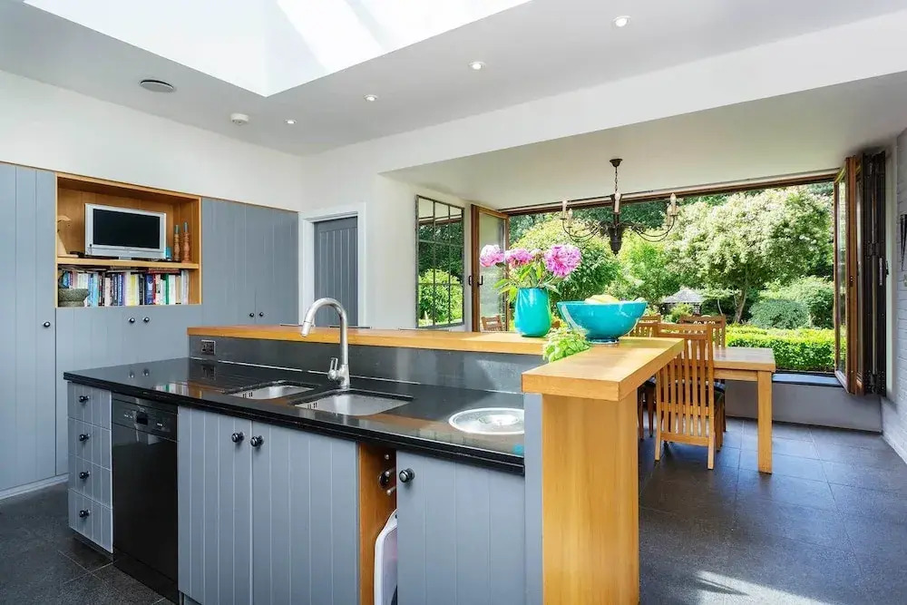 A Charming Richmond Garden