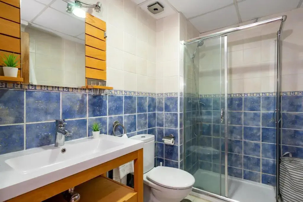 Tasteful apartment near the beach Ref 107