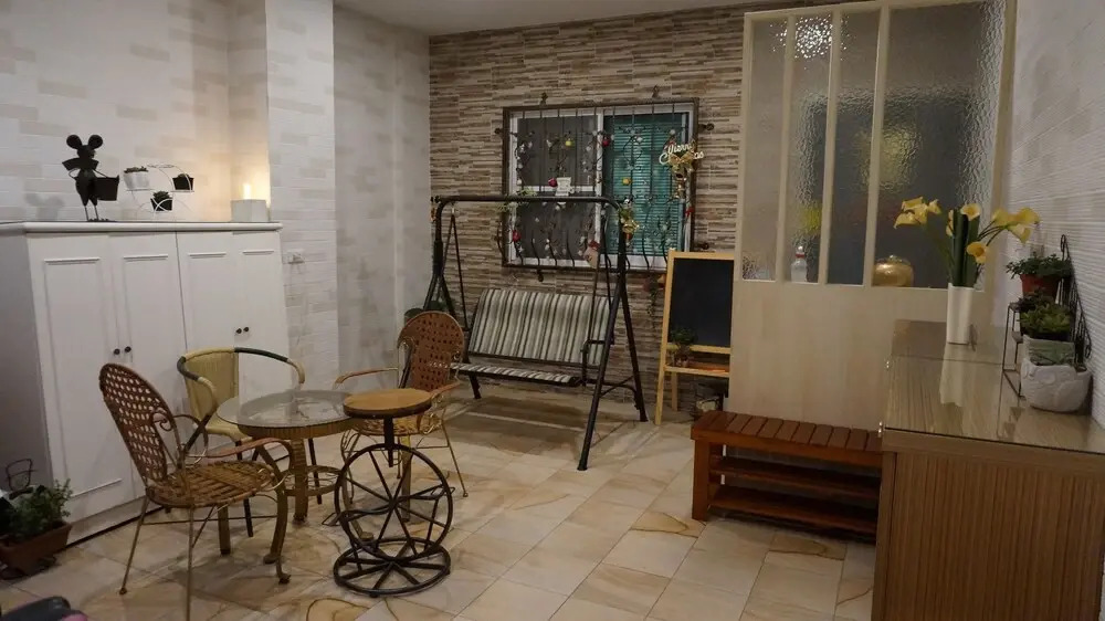 Meet travelers Guest House