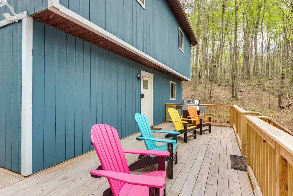 13 Mi to Jack Frost Ski Resort: Home w/ Hot Tub
