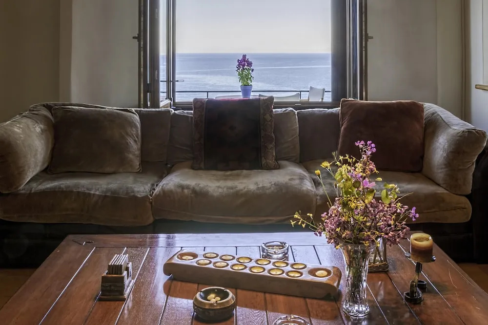 Dionysos Luxury Villa