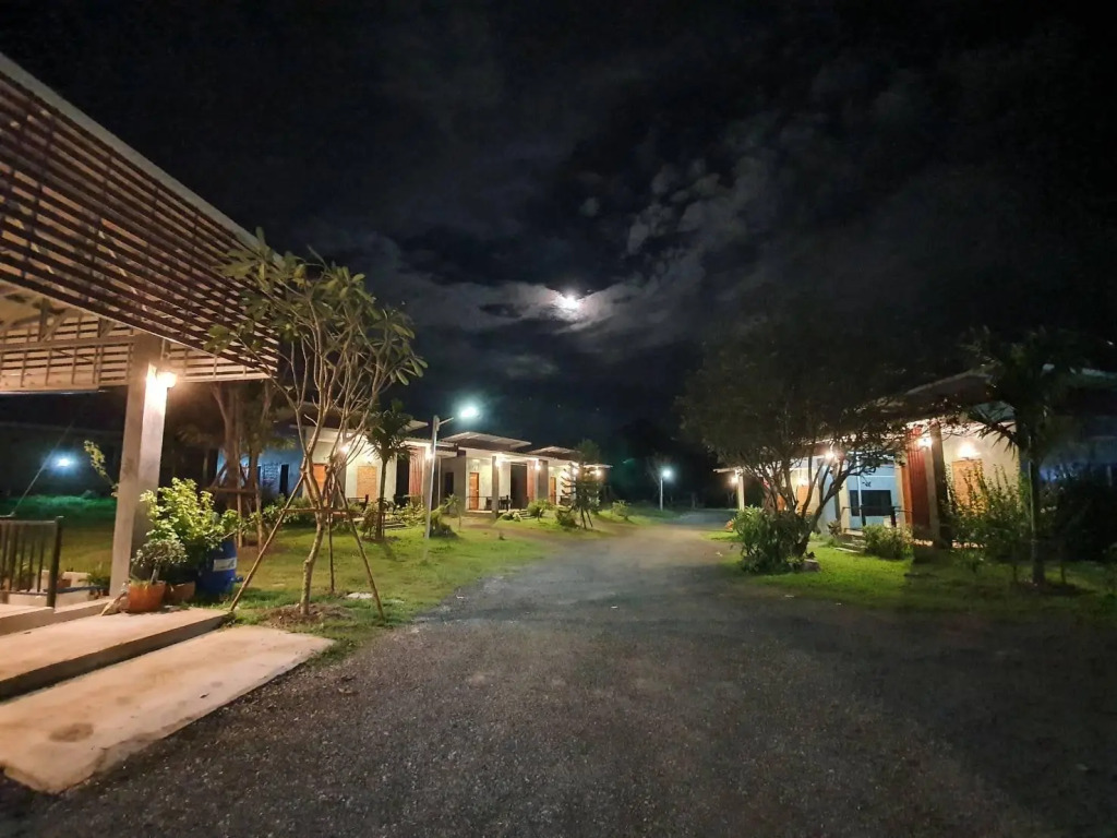 B-tel Chomthong resort Chiang mai