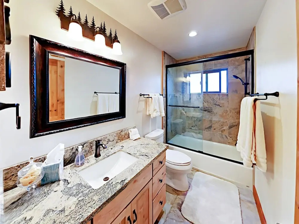 1593 Oglala Street House 3 Bedrooms 3 Bathrooms Home