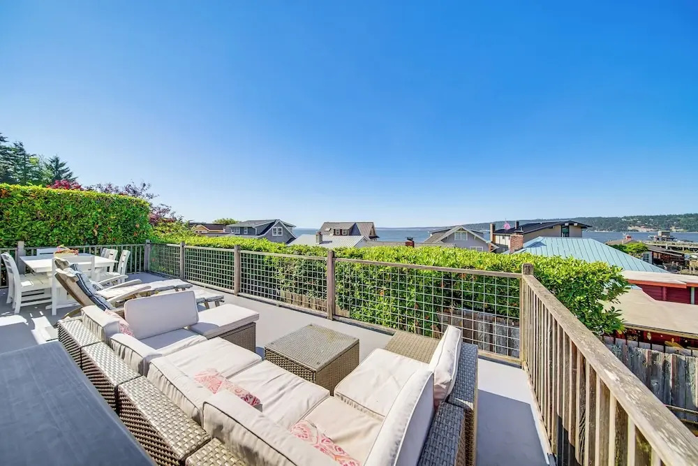 Sun-soaked Sandy Point Haven w/ Beach Access!