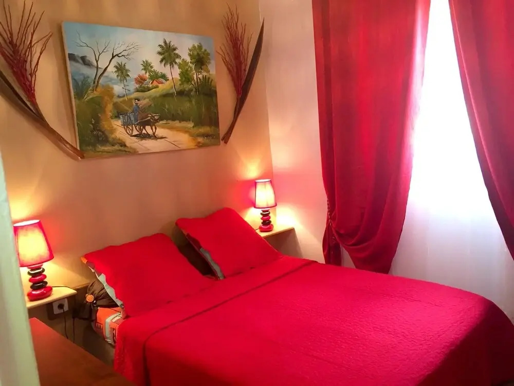 House With one Bedroom in Saint-louis, With Pool Access, Enclosed Gard
