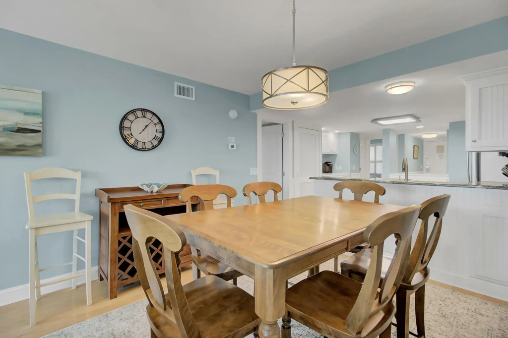 311 B Shipwatch by AvantStay | Shared Pool + VIew, Isle of Palms