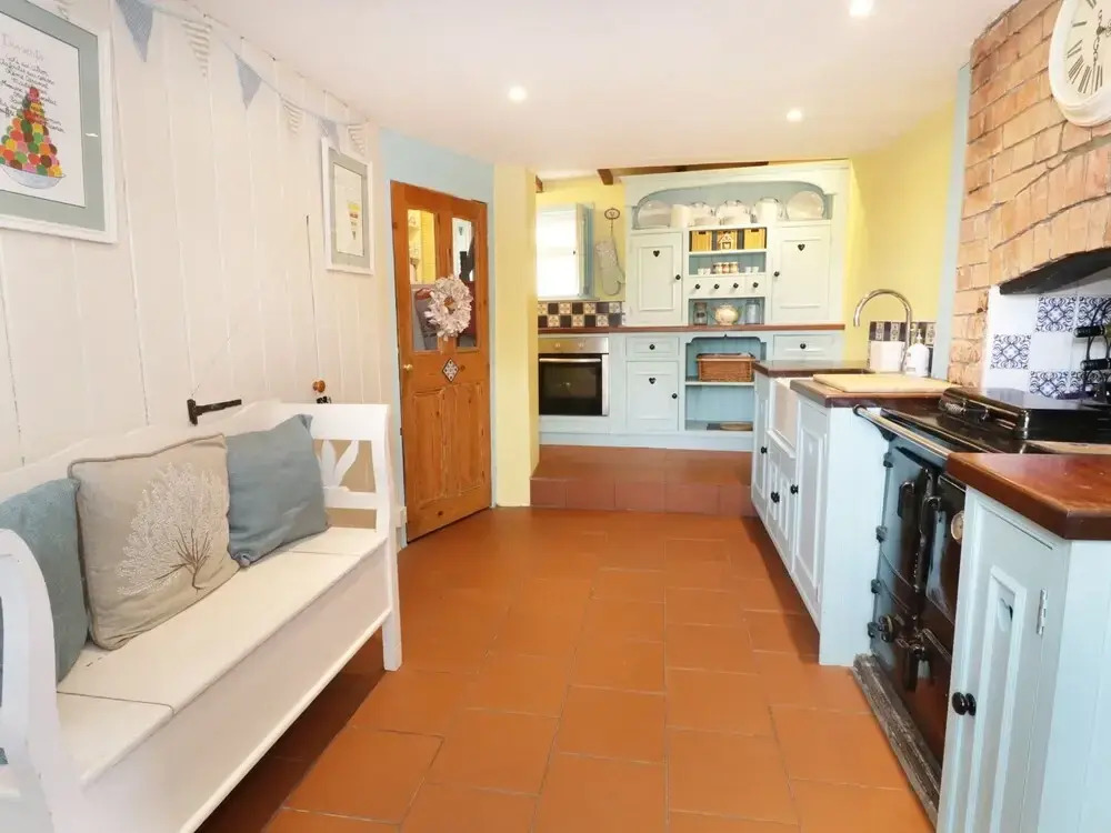 2 Wisteria Cottages, Chard