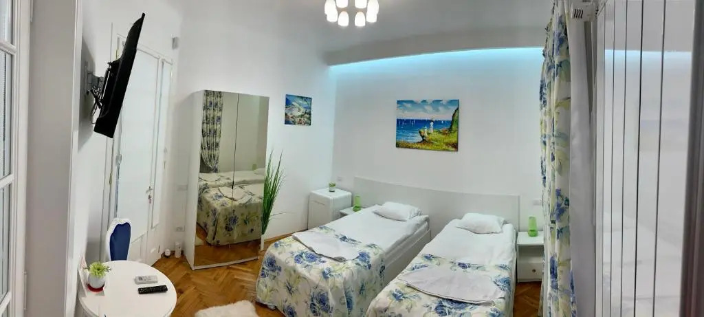 Victoria Luxury Apartment 11