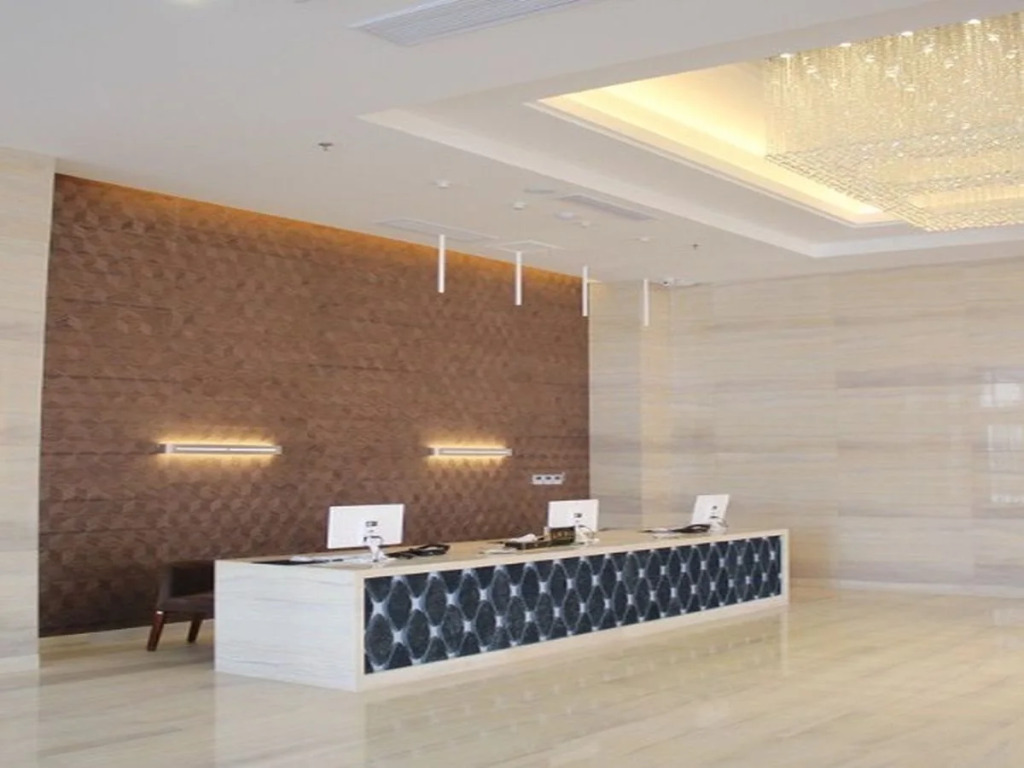 Longwei Holiday Hotel