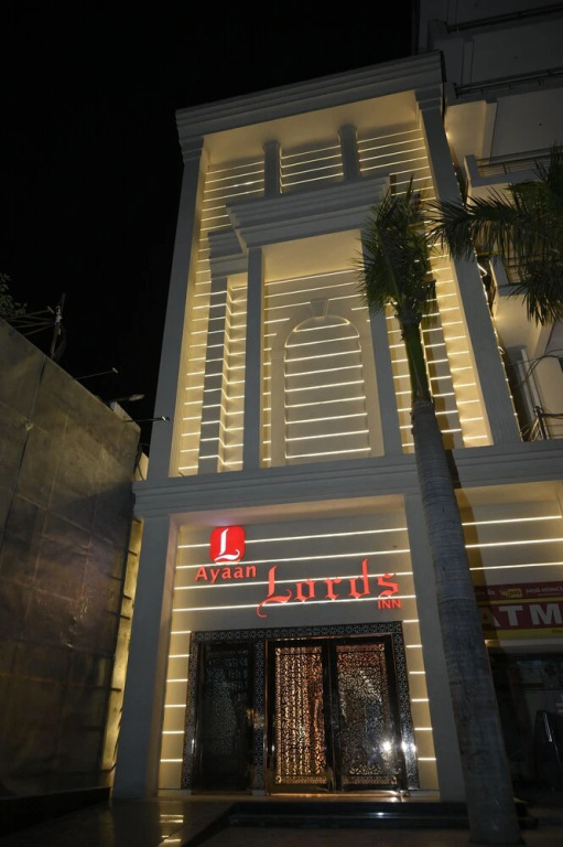 Ayaan Lords Inn Noida