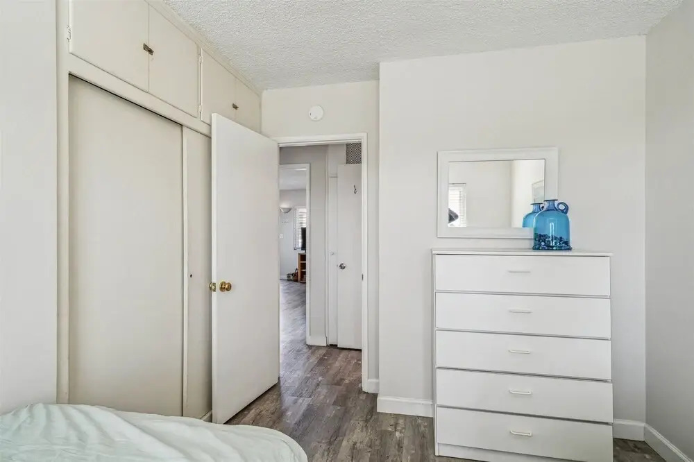 Beautiful 2 Bed Beach Condo #201 2 Bedroom Condo by Sunset Shores Condominiums