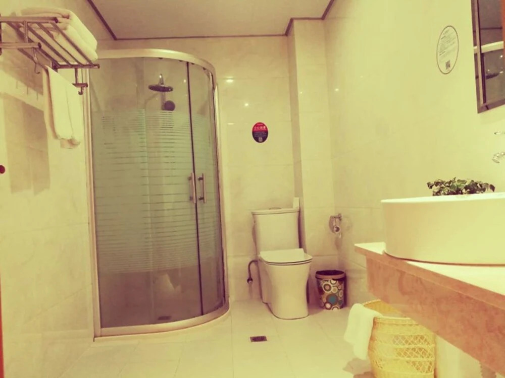 GreenTree Inn Shangrao Guangfeng District Huaxi Auto Trade City Business Hotel