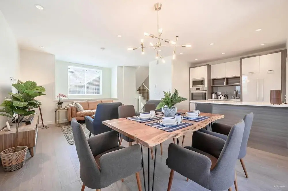Luxury Townhouse by Elevate Rooms