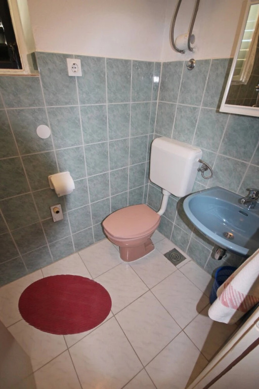 House Srecko