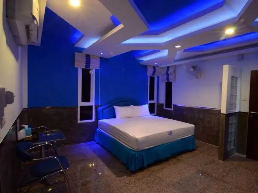 Chaba Raloy Resort