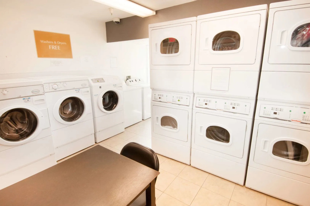 Sonesta Simply Suites Garden Grove Anaheim