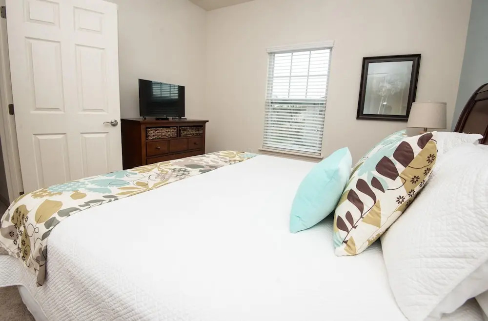 November Special W. Lucaya 4 Beds ID: 239294