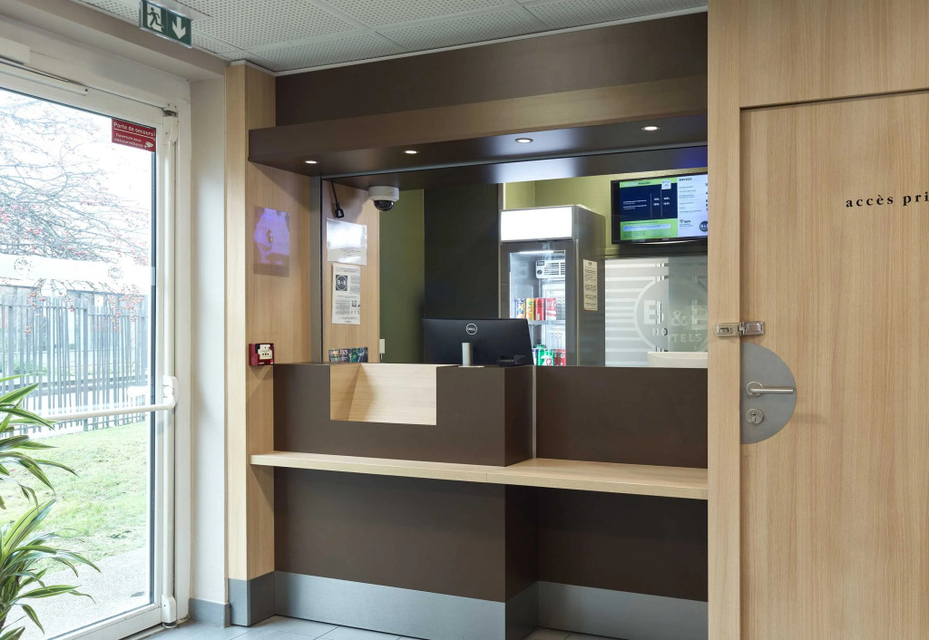 B&B HOTEL Orly Chevilly Marché International