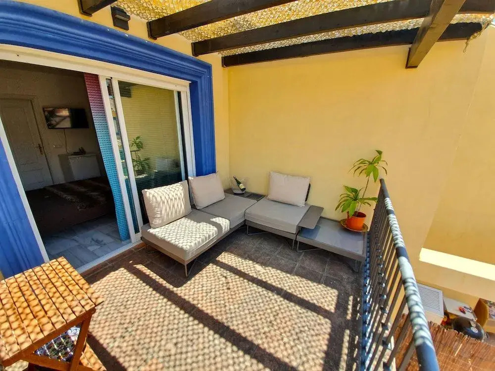 TGS & RUMEX Suites Banus