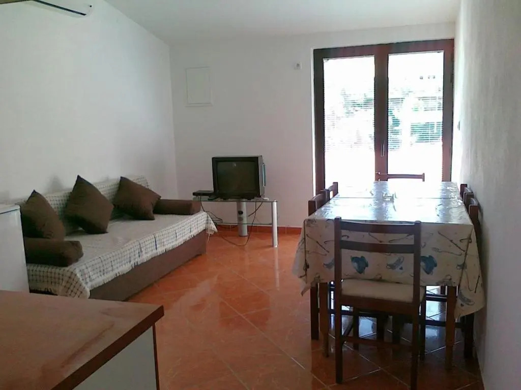 Apartments by the sea Ivan Dolac, Hvar - 21269