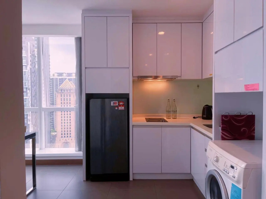 6PAX SUITES KL CITY Pavilion at Bukit Bintang NETFLIX & WIFI
