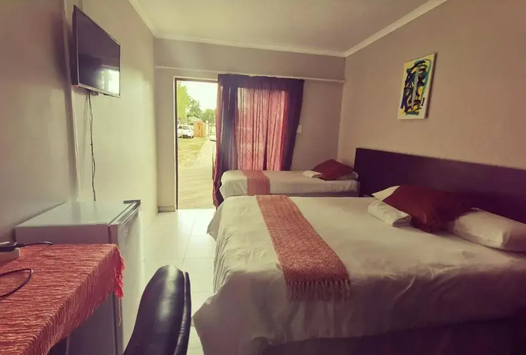 Monicas Premium Guesthouse