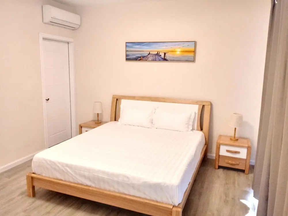 Villa With 3 Bedrooms in Pointe aux Canonniers, With Private Pool, Enc