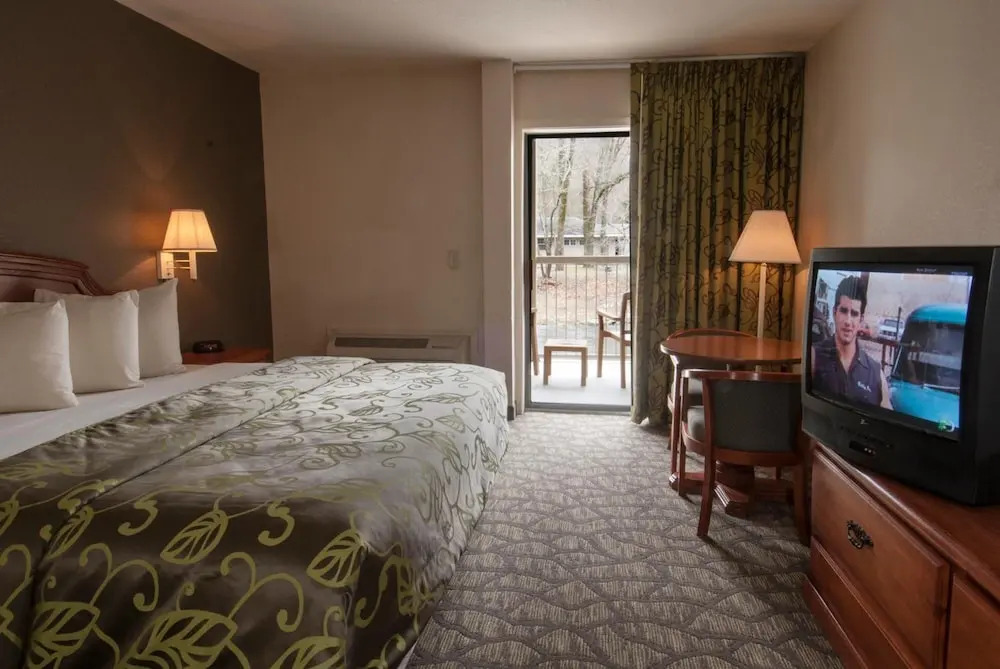 Rivers Edge Motel