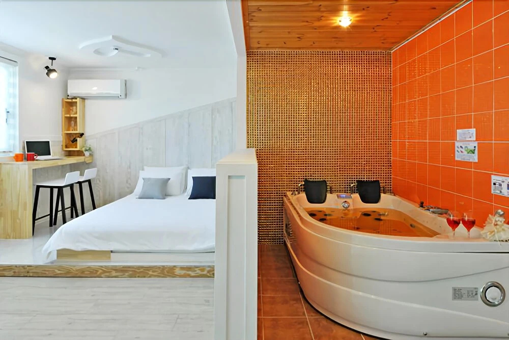 Gyeongju Insta Spa Pension