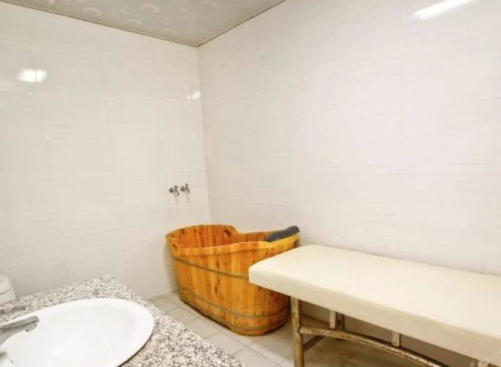 Jinxiu Business Hotel
