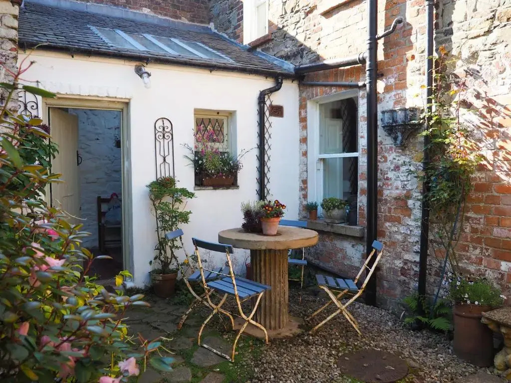 No.33 Coach House