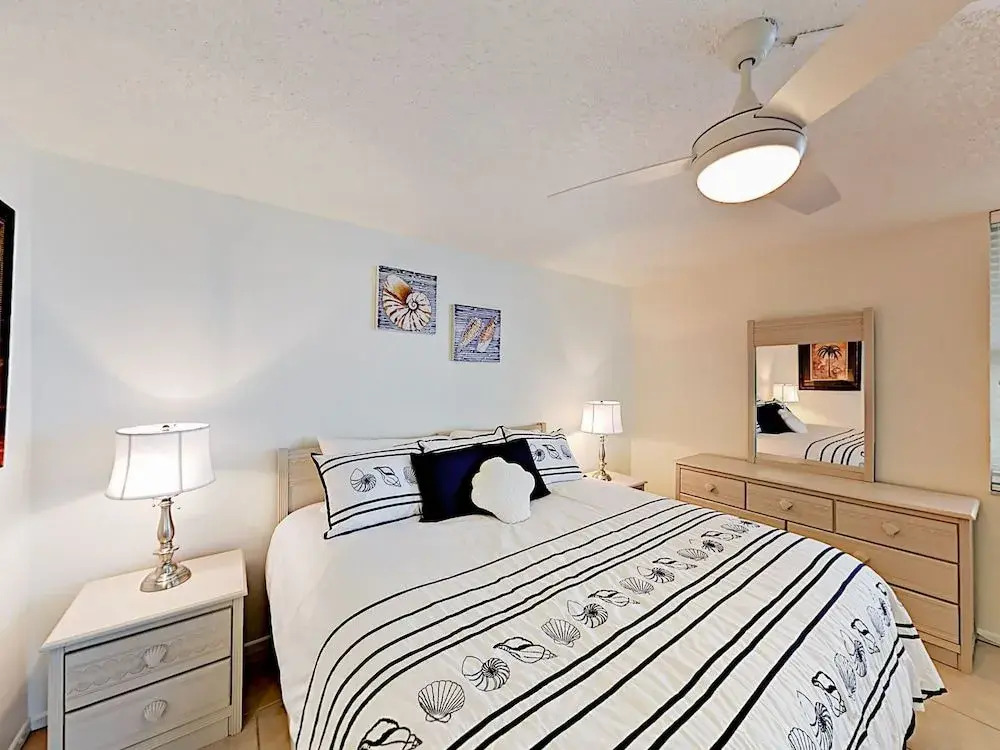 7300 Estero Blvd Condo Unit 405 1 Bedroom 1 Bathroom Condo