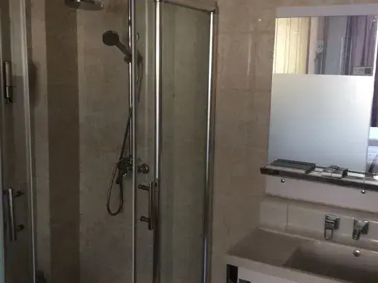 Xianju huadu hotel