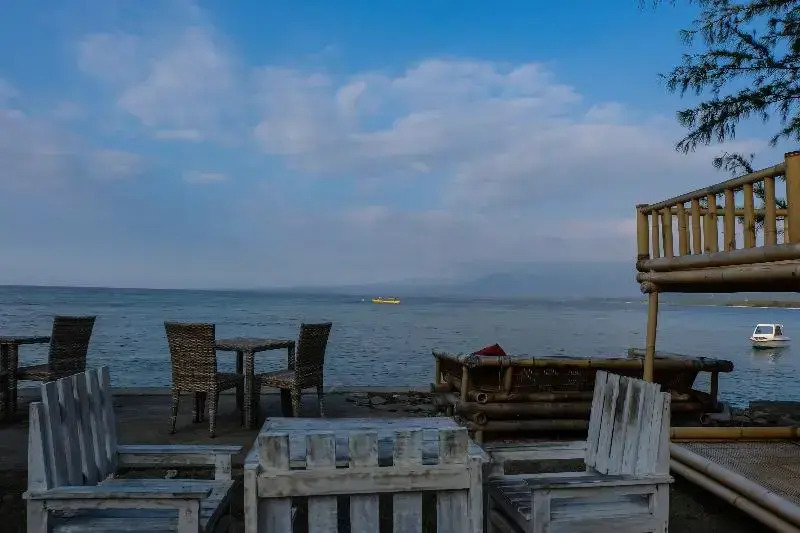 Nelly Homestay Bungalows Gili Air
