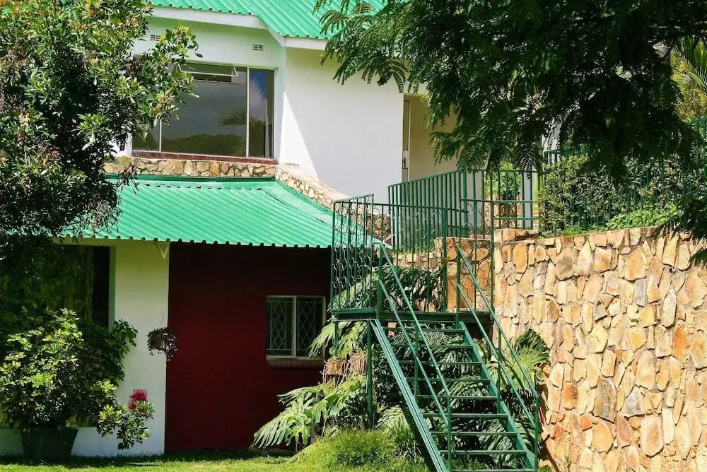 Blue Hills Guest House Christonbank