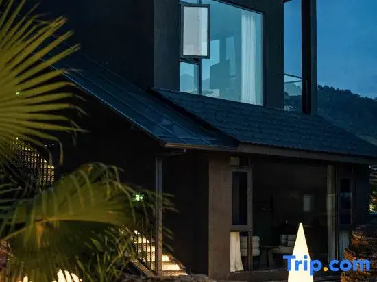 Houyi Homestay