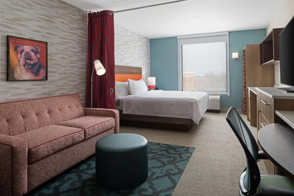 Home2 Suites by Hilton Des Moines at Drake University