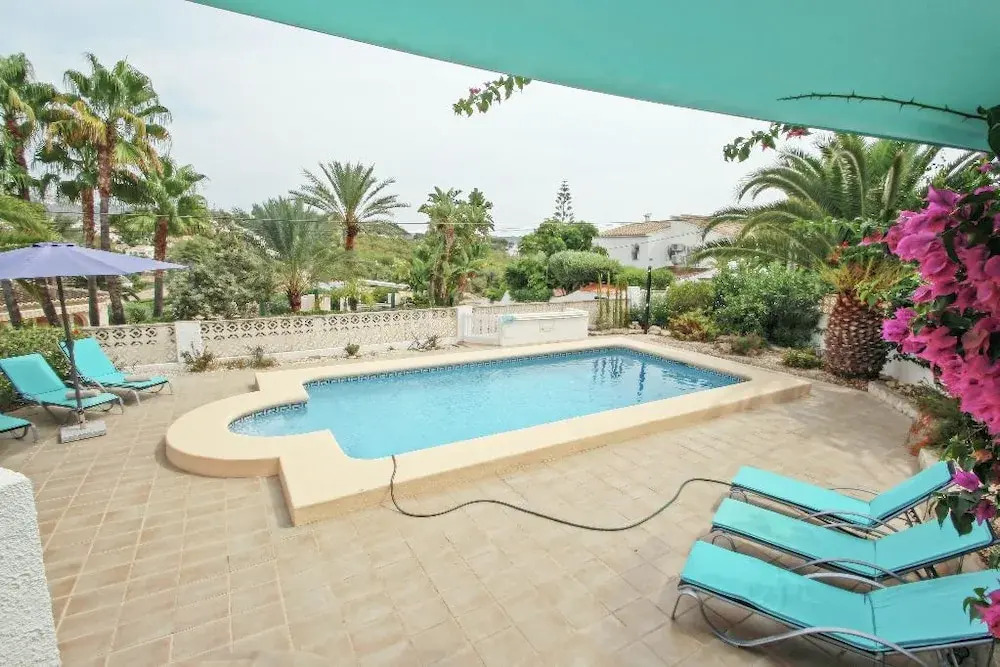 Paula-3 - holiday home with private swimming pool in Moraira