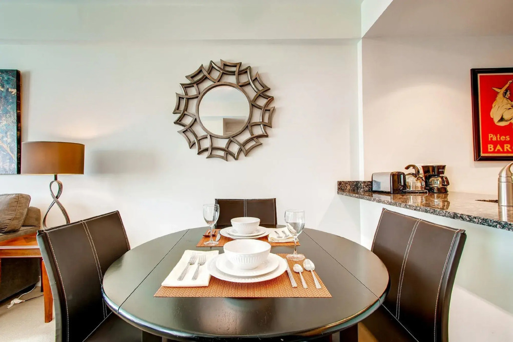 Global Luxury Suites at West End